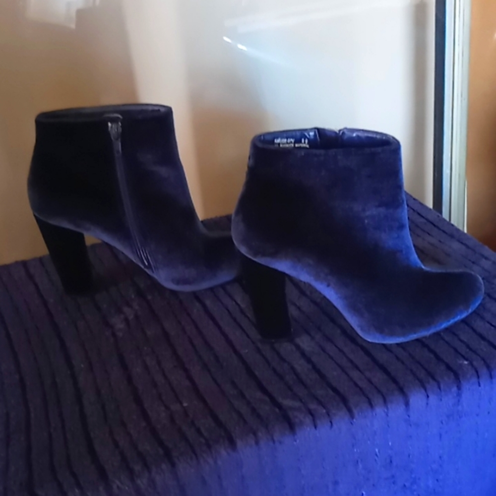 Women's size 5 and 1/2 booties